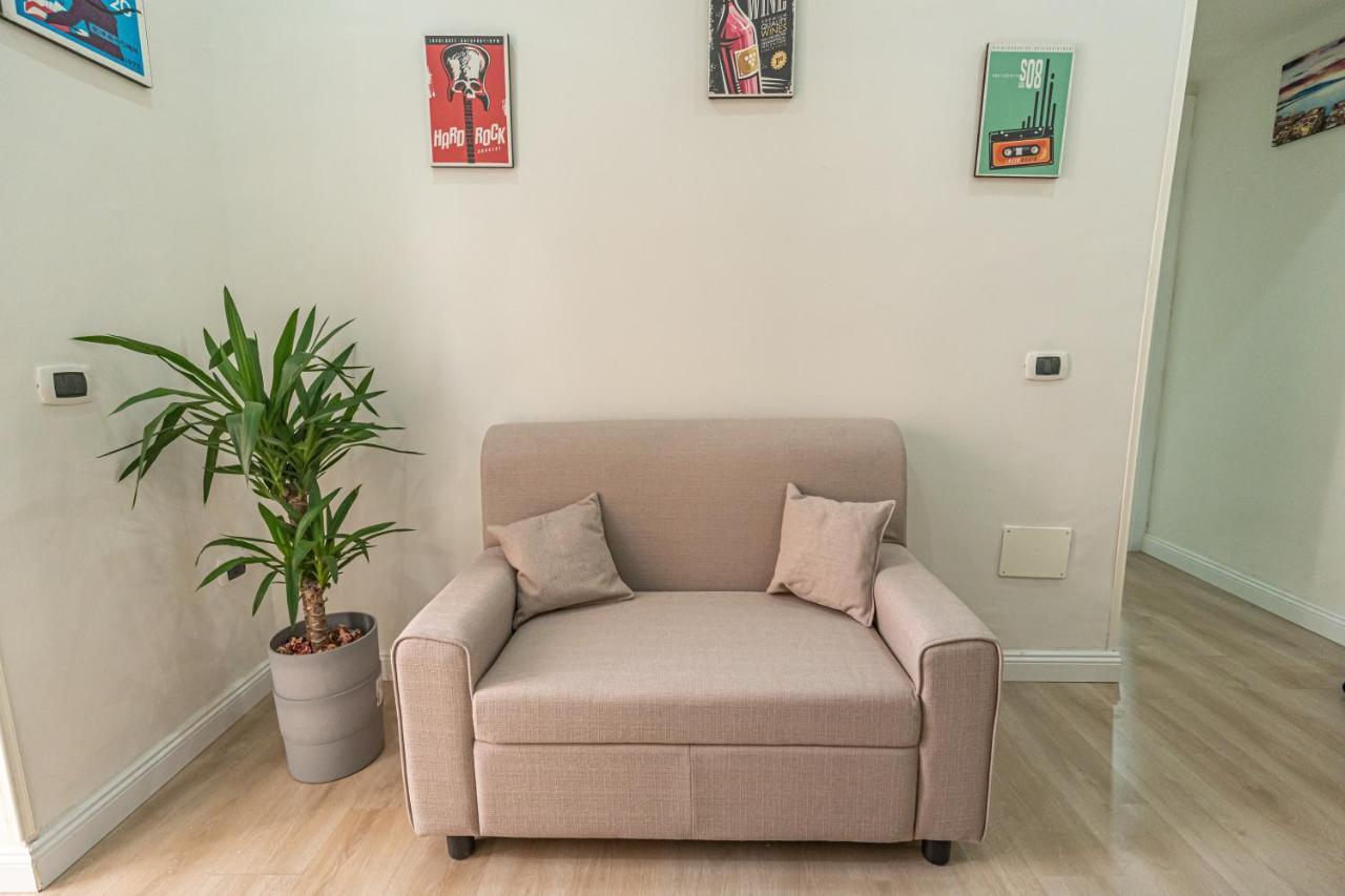 Casa Vacanze Decumano 18 那不勒斯 外观 照片