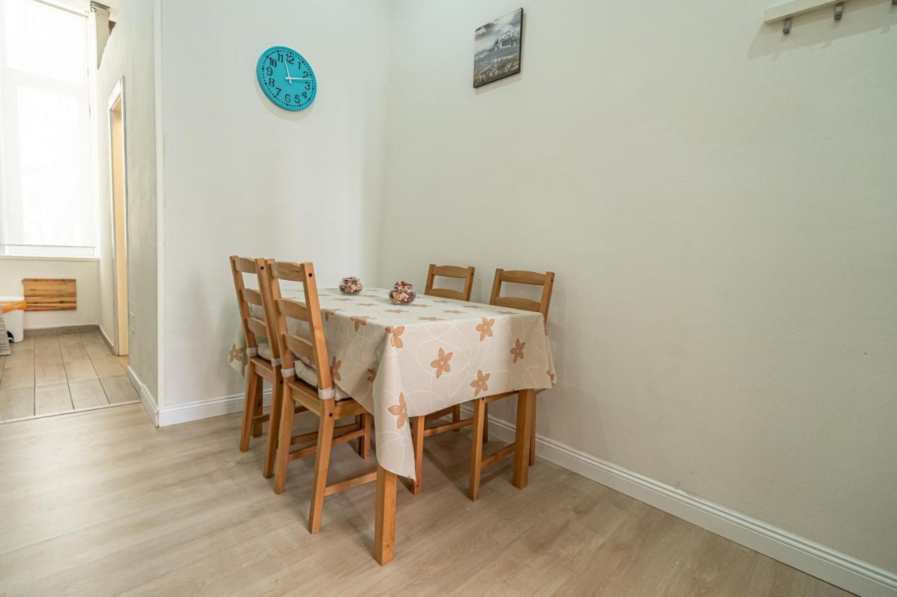 Casa Vacanze Decumano 18 那不勒斯 外观 照片