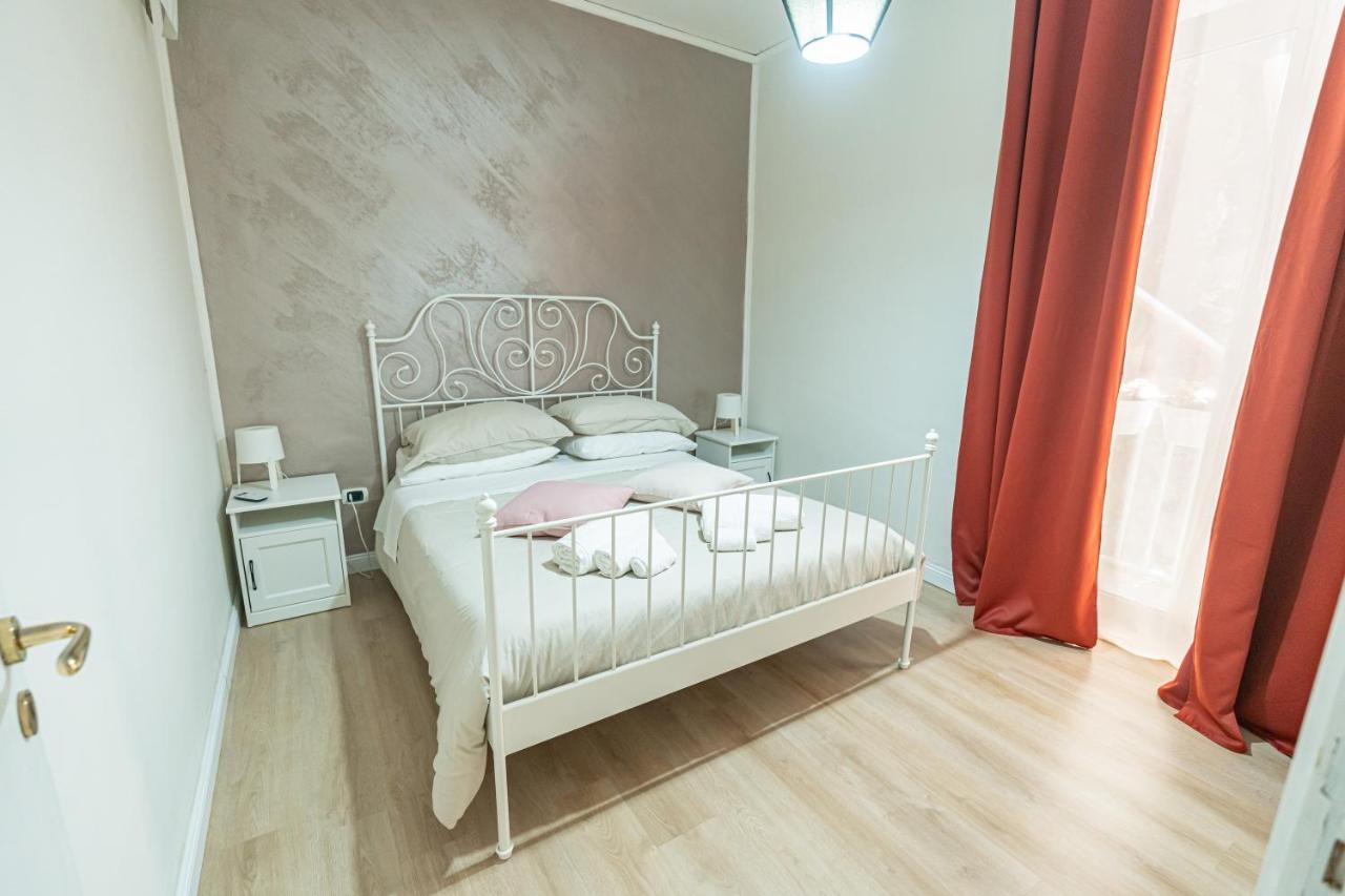 Casa Vacanze Decumano 18 那不勒斯 外观 照片
